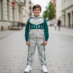 CONJ BOMBER NIÑO NIKE MOD: 15346