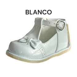 ZAPATO CHAROL NIÑA MOÑO ANDREA GARLEY