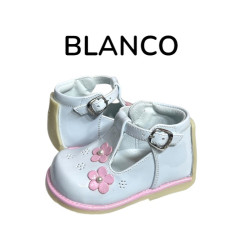 ZAPATO PIBE NIÑA CHAROL EVA GARLEY